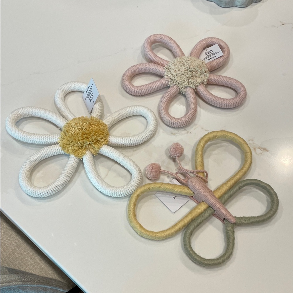 Hobby Lobby Pastel Flower and Butterfly Wall Decor Set